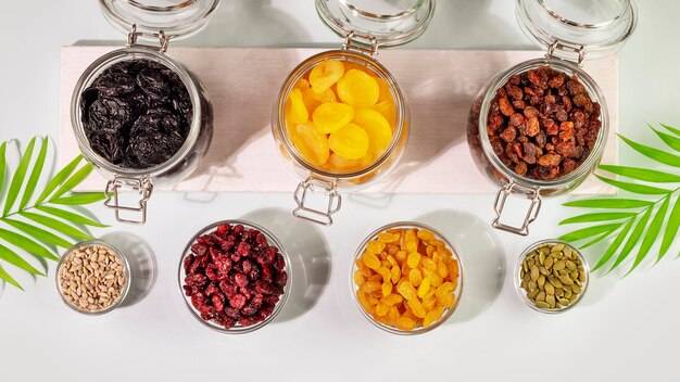 Ile moczyć suszone owoce przed pieczeniem?