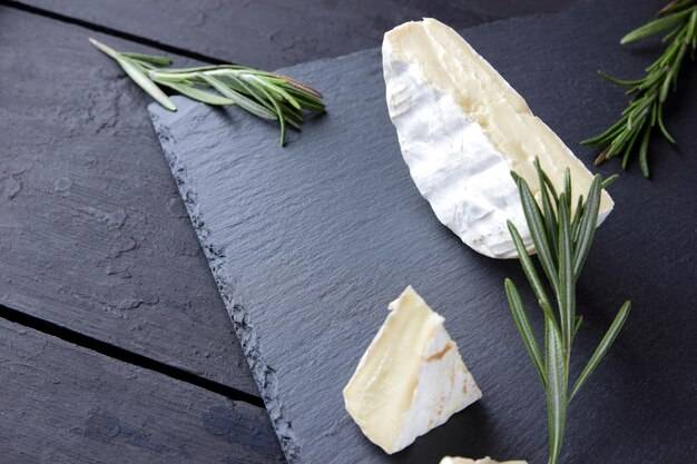 Jak przygotować biały ser z szałwią w domowych warunkach?