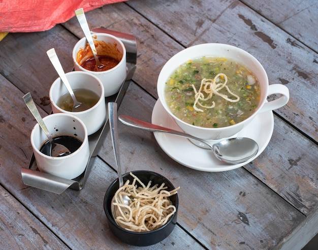 Jak zrobic samemu zupke chinska w domowym stylu?