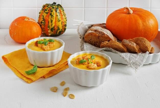 Jak przyrządzić zupę z dyni aby zachwycić domowników?