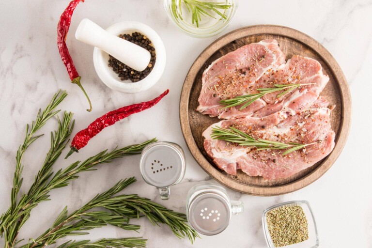 Jak doprawić karczek do pieczenia żeby był soczysty i aromatyczny?